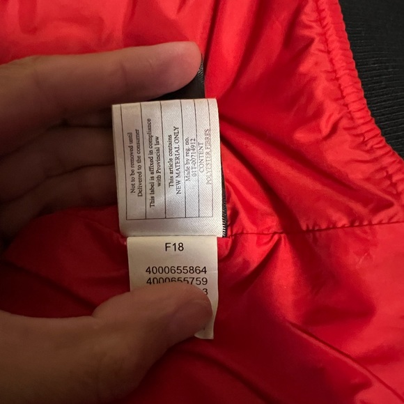 Men’s xl the north face puffer jacket - Picture 10 of 11